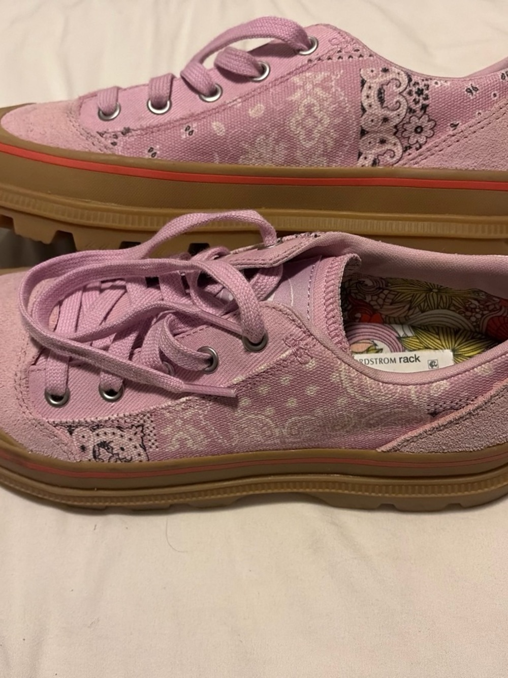 Sorel Pink Bandana-Pattern Low-Top Sneakers
